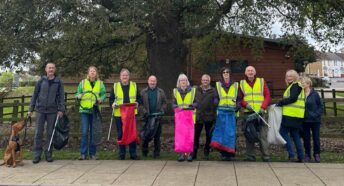 a group of litter volunteers